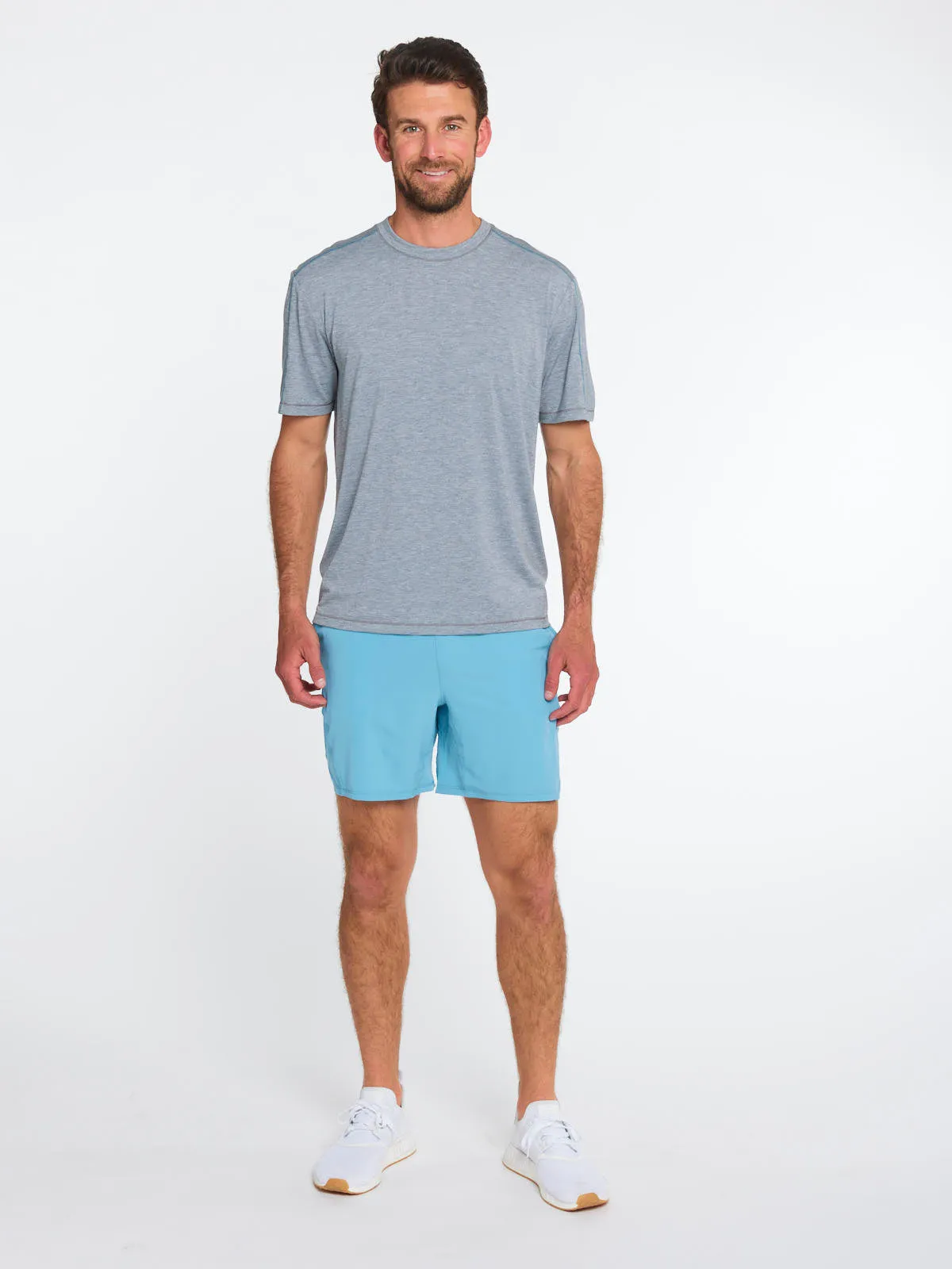 Weightless 7in Unlined Short