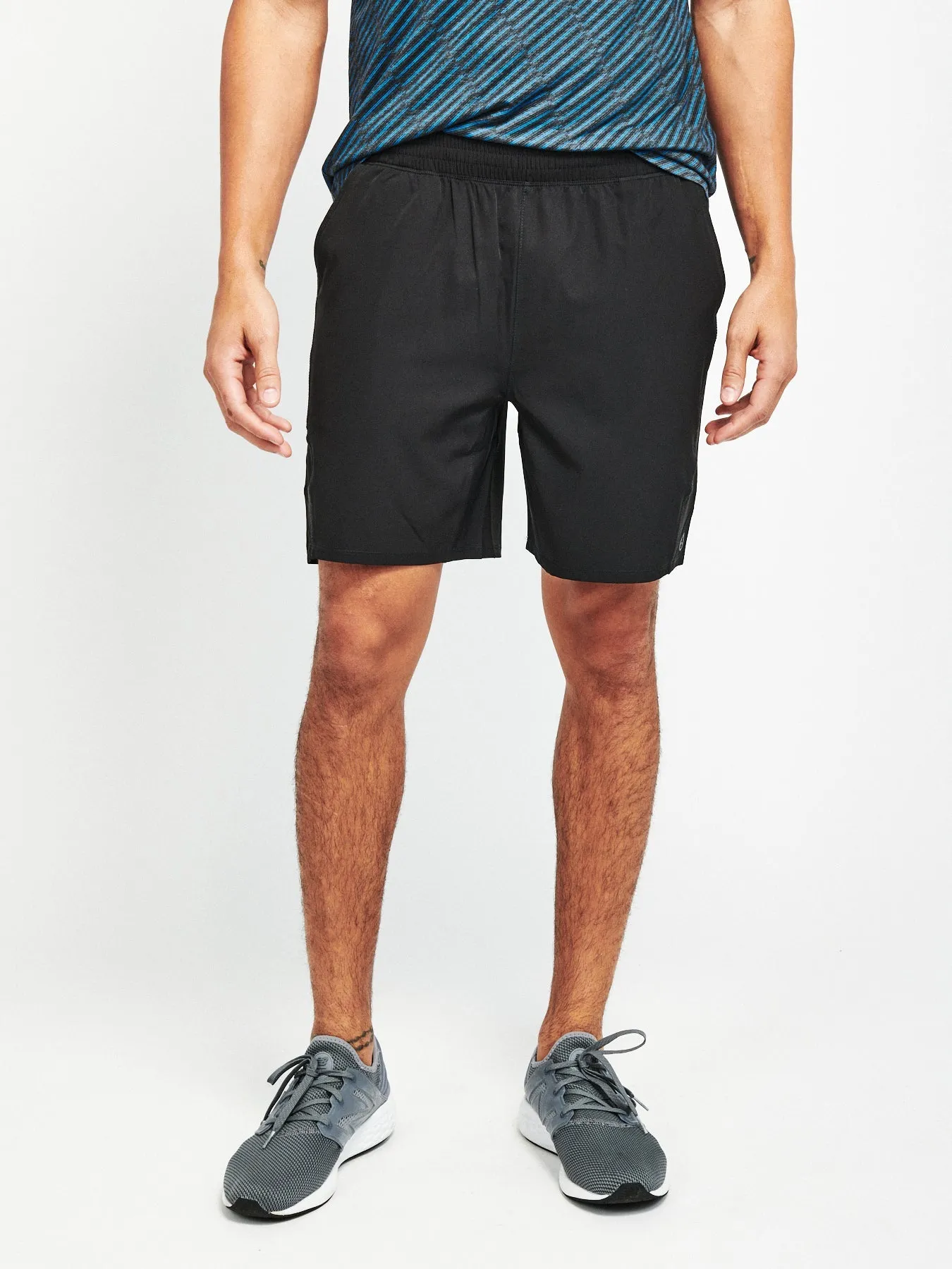 Weightless 7in Unlined Short