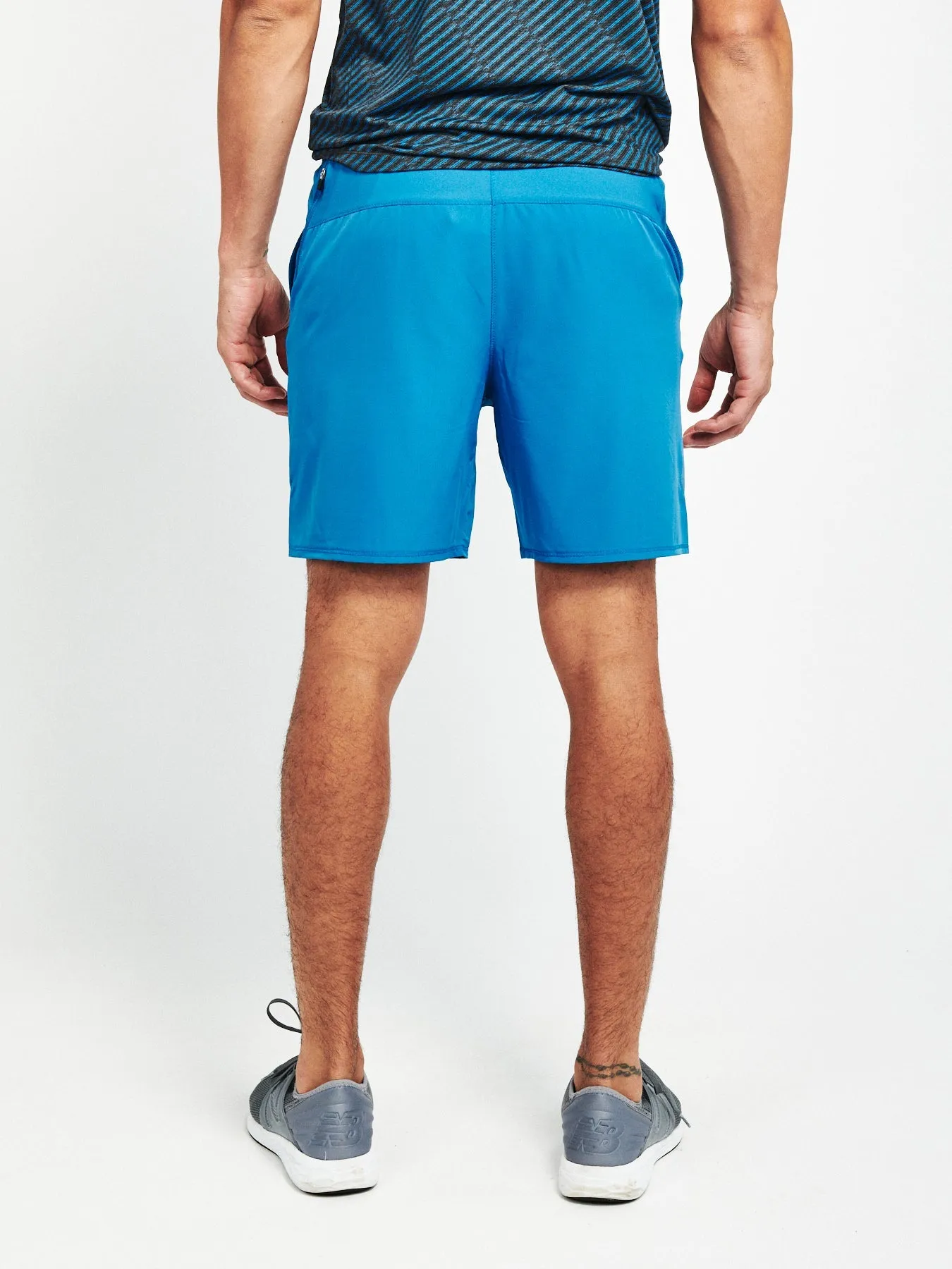 Weightless 7in Unlined Short