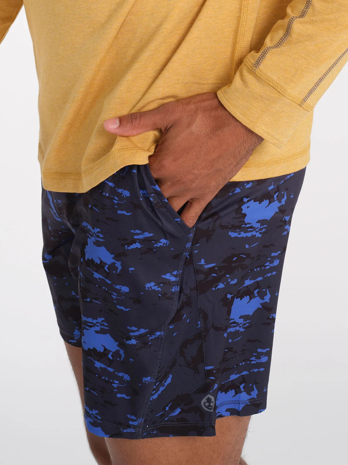 Weightless 7in Unlined Short