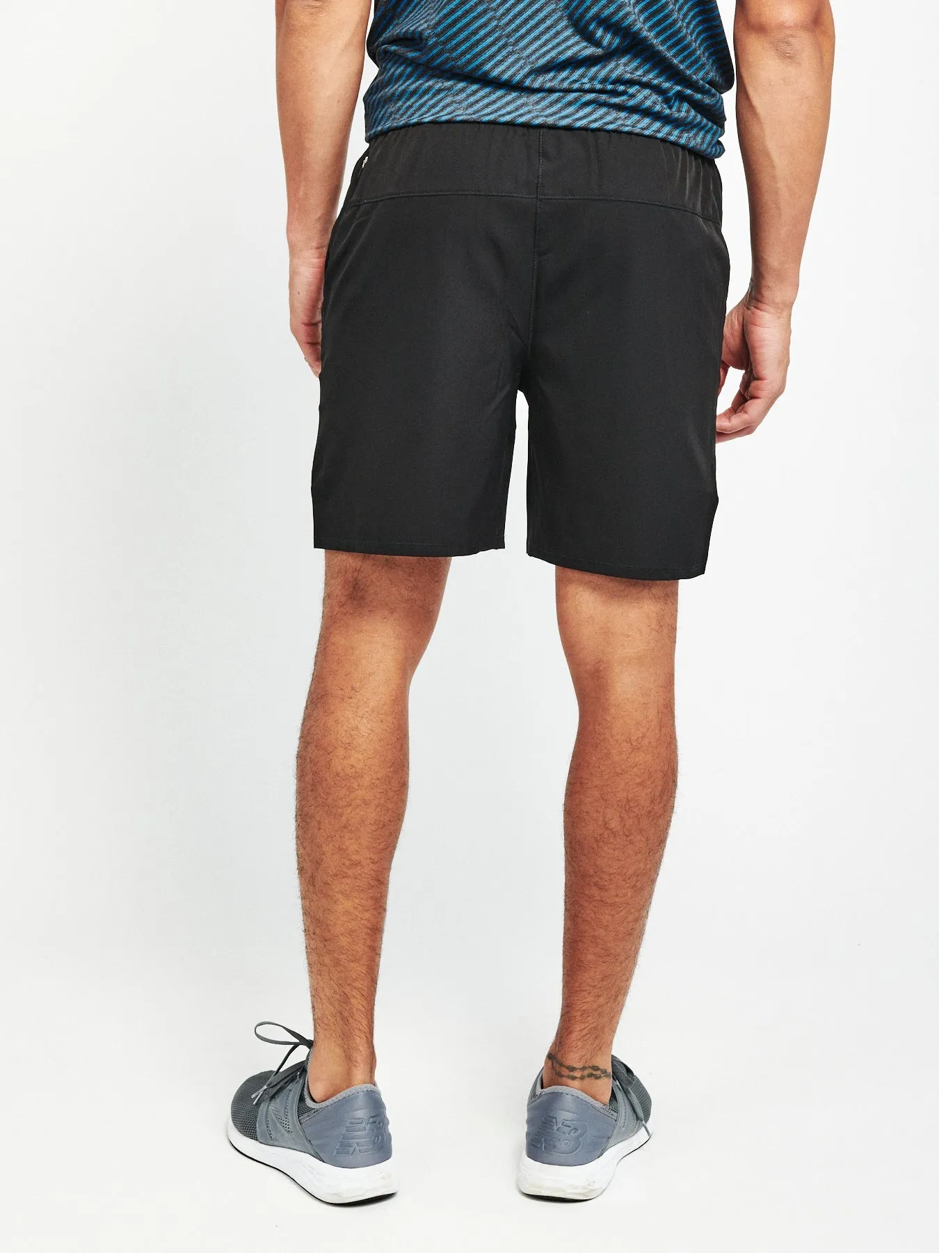 Weightless 7in Unlined Short