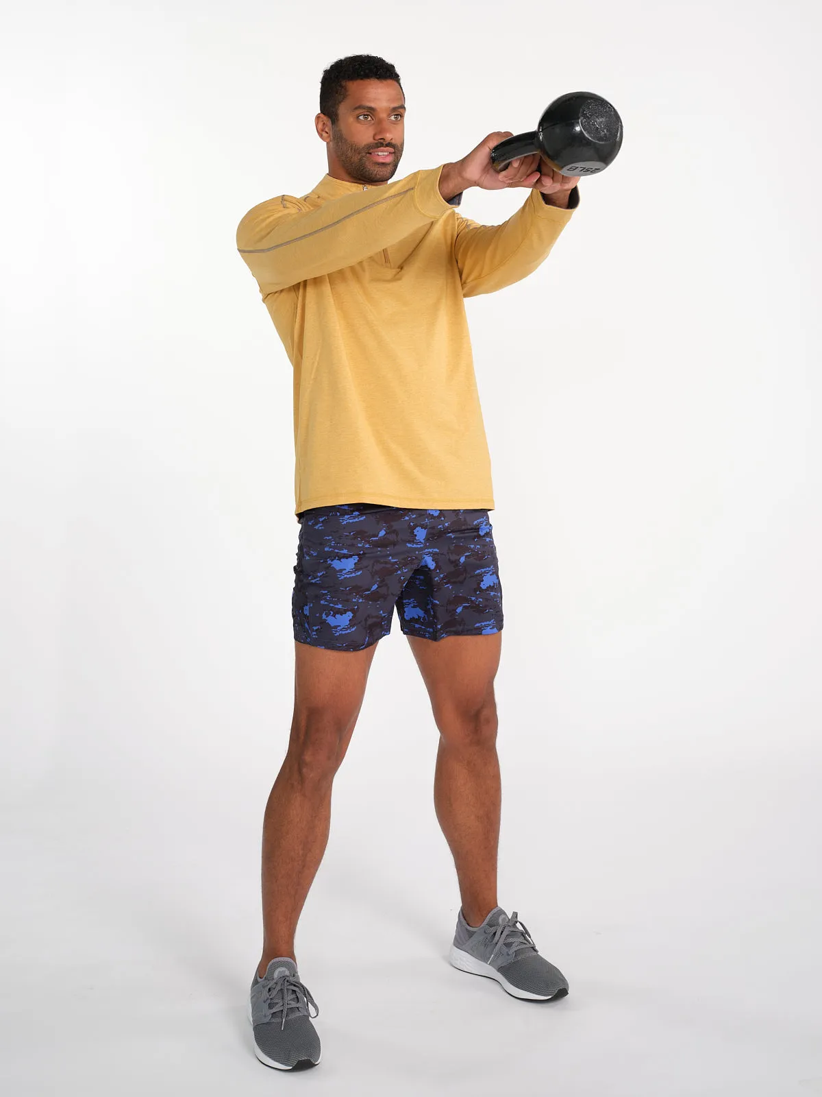 Weightless 7in Unlined Short